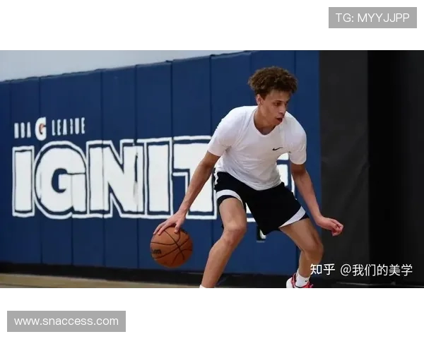 戴森丹尼尔斯全场手感冰冷三分不中仍贡献11分6篮板3助攻带队奋力拼搏